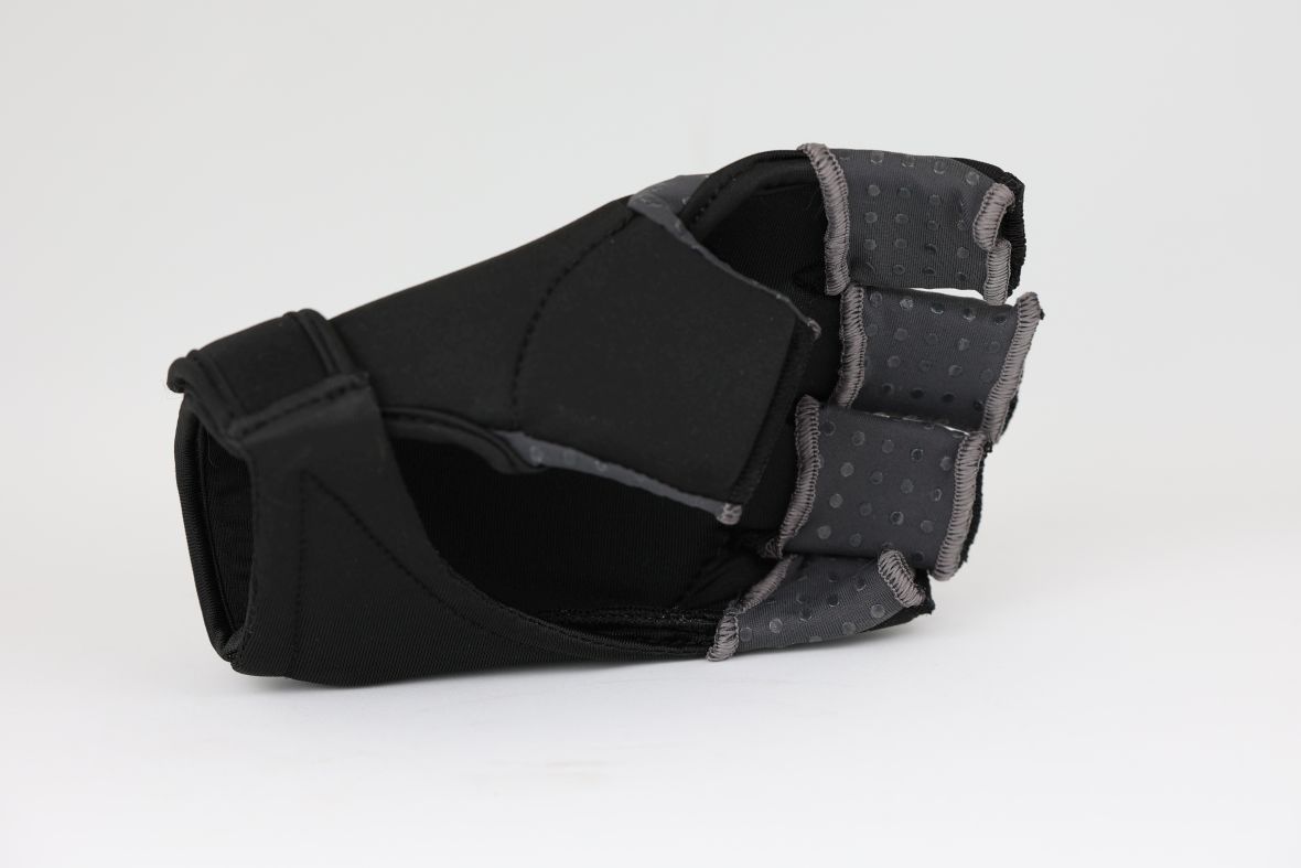 Outdoor Glove – Left Hand - Image 2